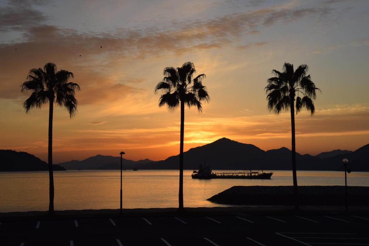 伯方plus+ Imabari Railway Station Exteriér fotografie